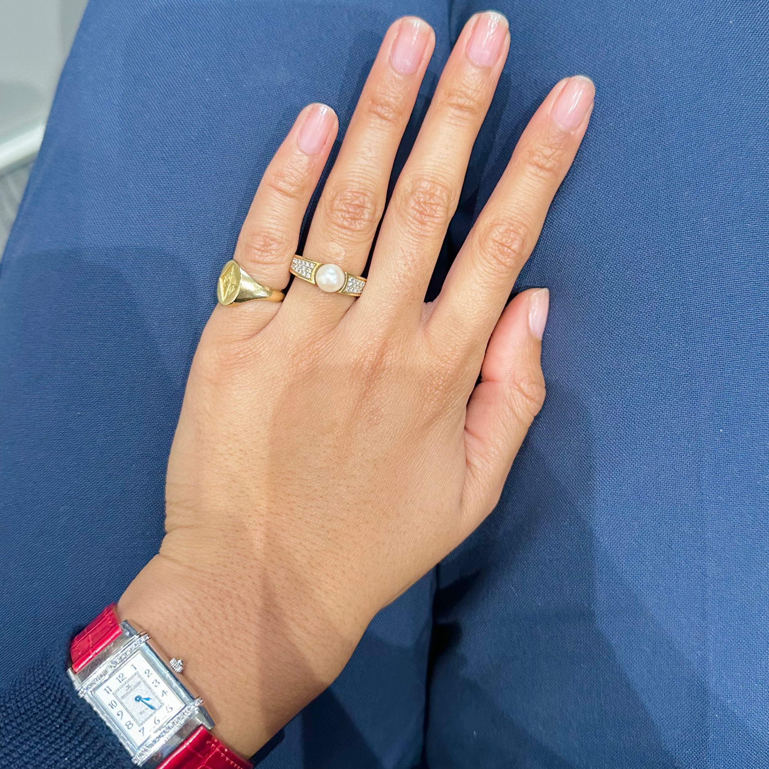 Bague Jonc en or jaune, perle et diamants