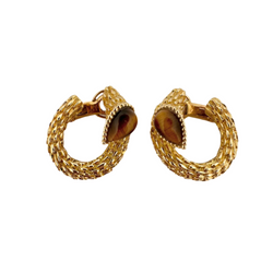 Boucles d'oreilles Clip BOUCHERON Serpent Bohème en or jaune et œil de tigre