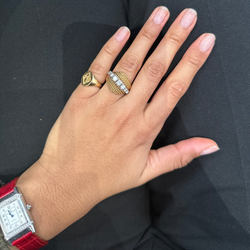 Bague or jaune, ligne de diamants