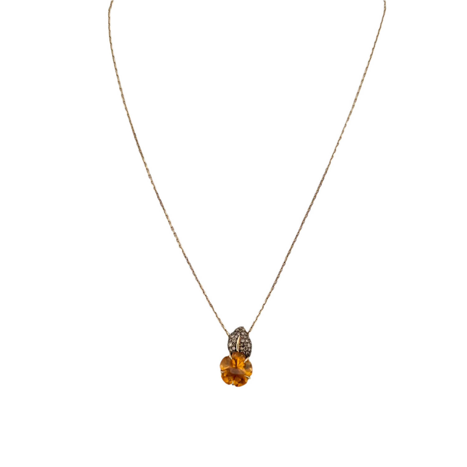 Collier CHANEL Camélia aquatique en or jaune, citrine et diamants