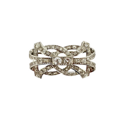 Broche plaque en platine, or blanc et diamants