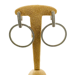 Boucles d'oreilles Créoles BOUCHERON en or blanc et diamants