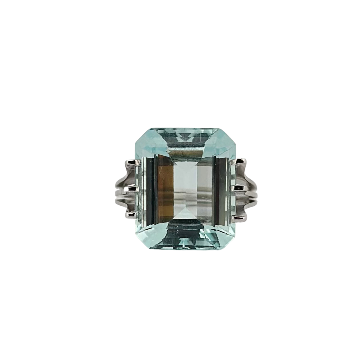 bague-en-or-blanc-et-aigue-marine