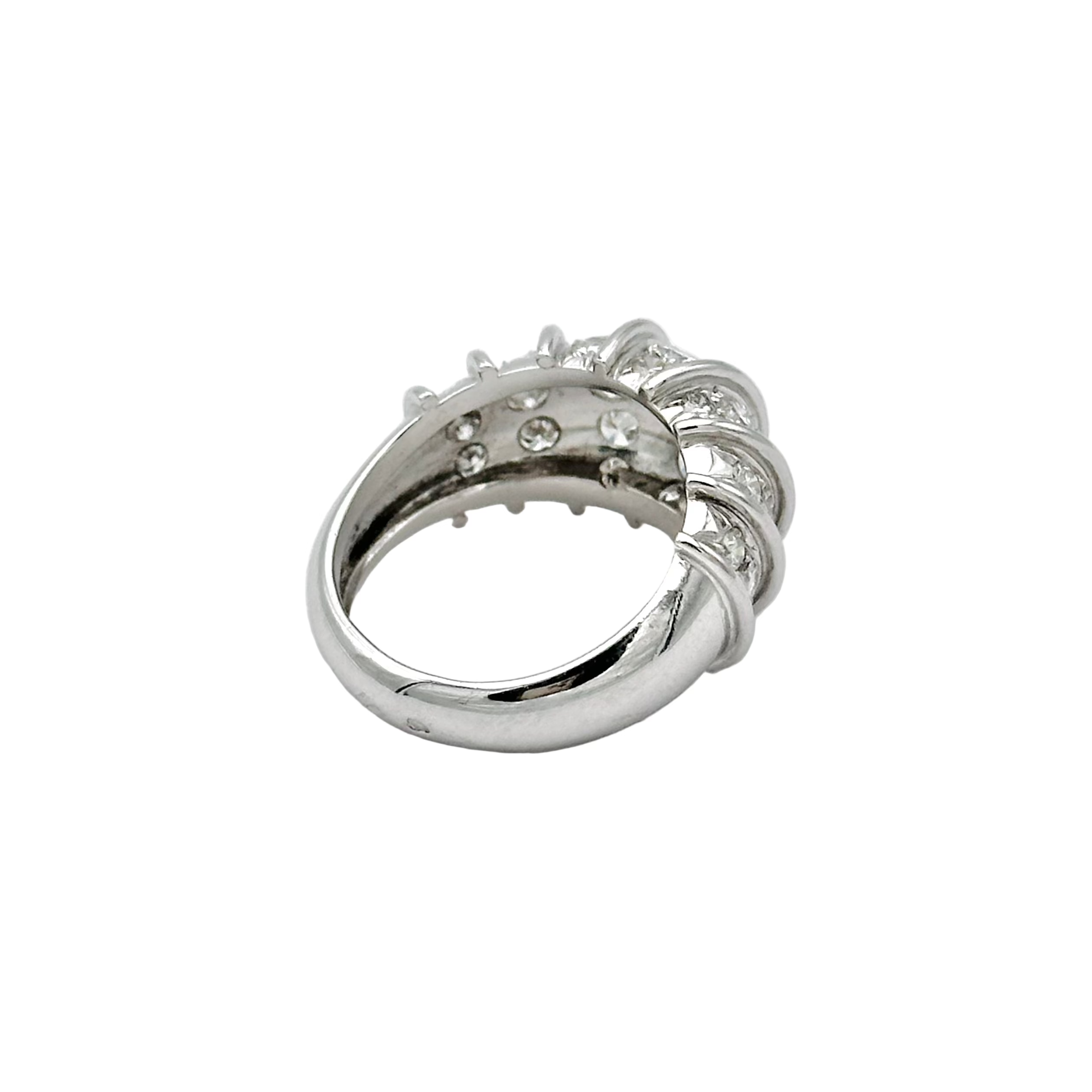 Bague Jonc en or blanc et diamants