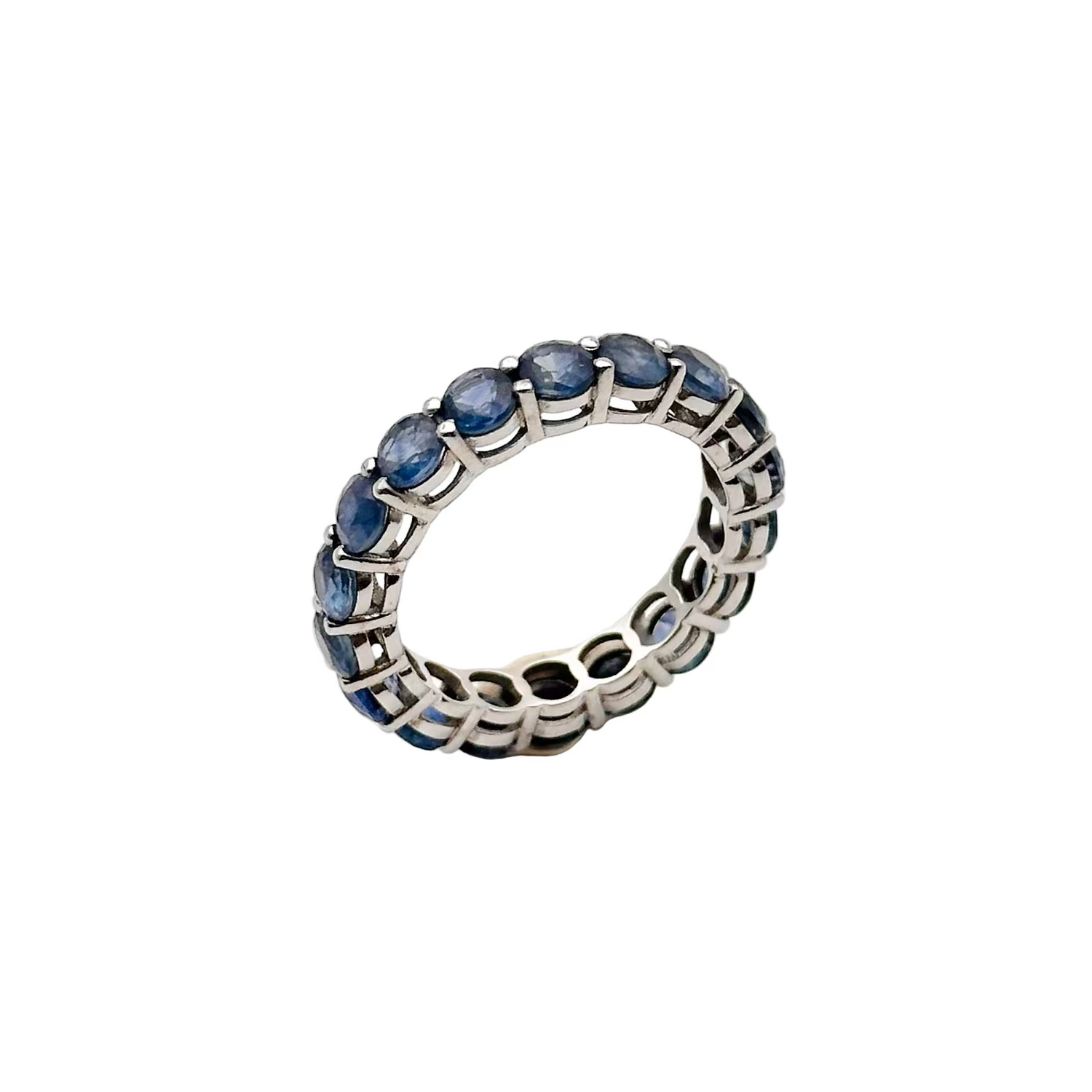 Bague Alliance en or blanc et saphirs