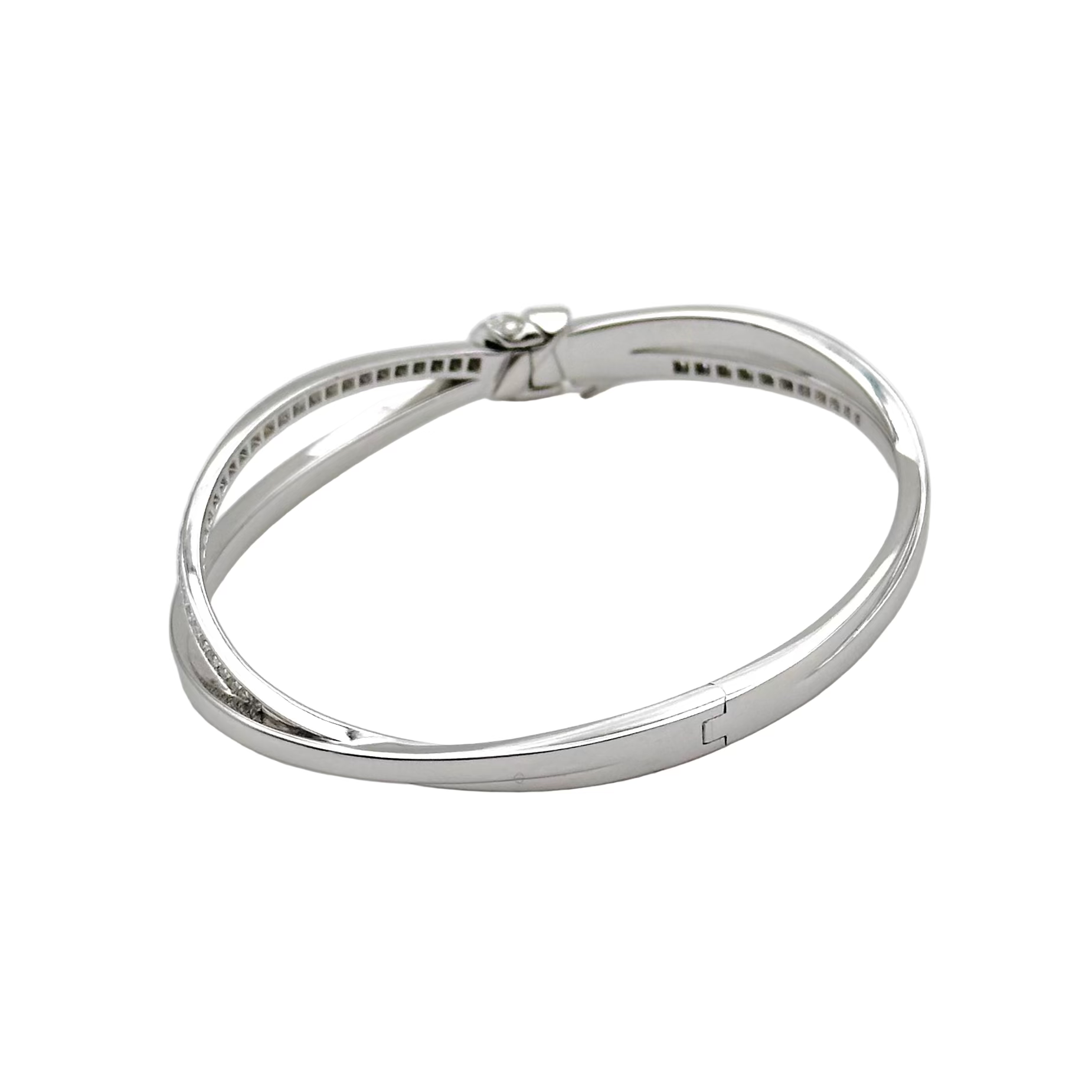 CHAUMET "Liens Séduction" bangle bracelet in white gold and diamonds