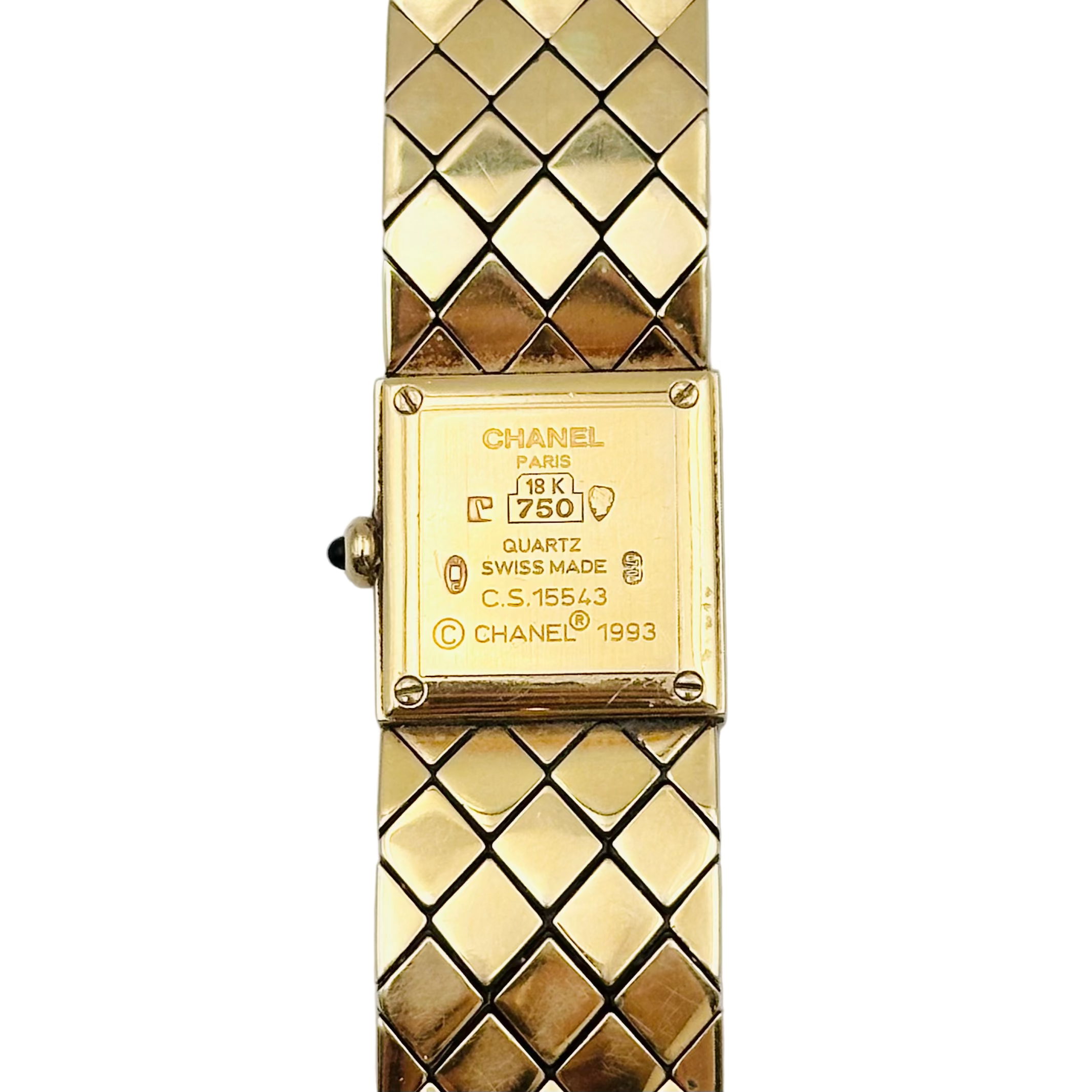 CHANEL "Matelassé" watch in yellow gold