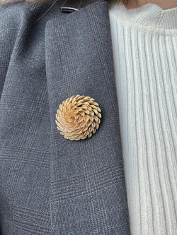 Brooch Round Foliage