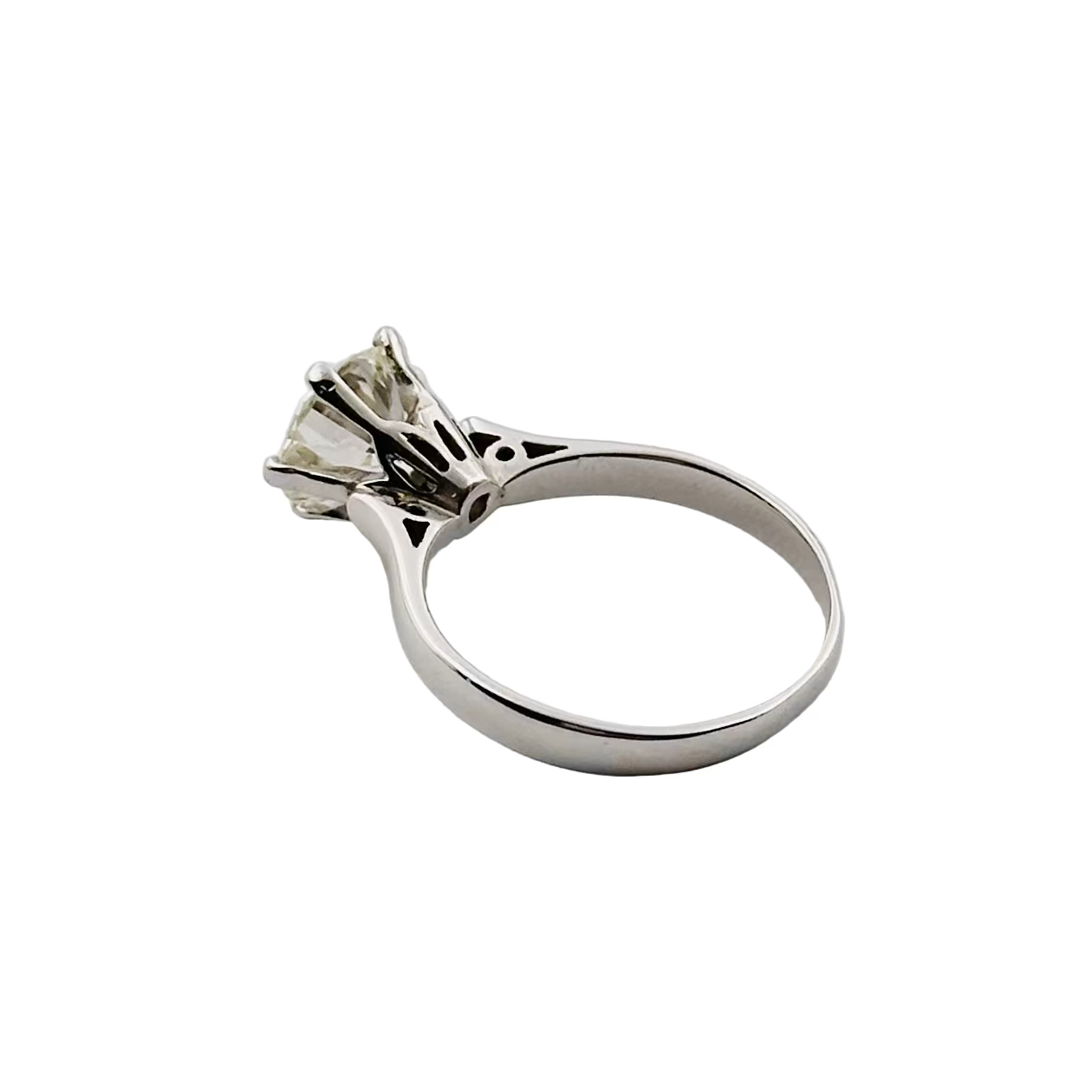 Ring Solitaire in white gold and diamond