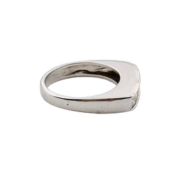 Bague en or blanc et diamants