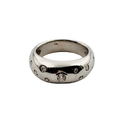 Bague jonc en or blanc et diamants