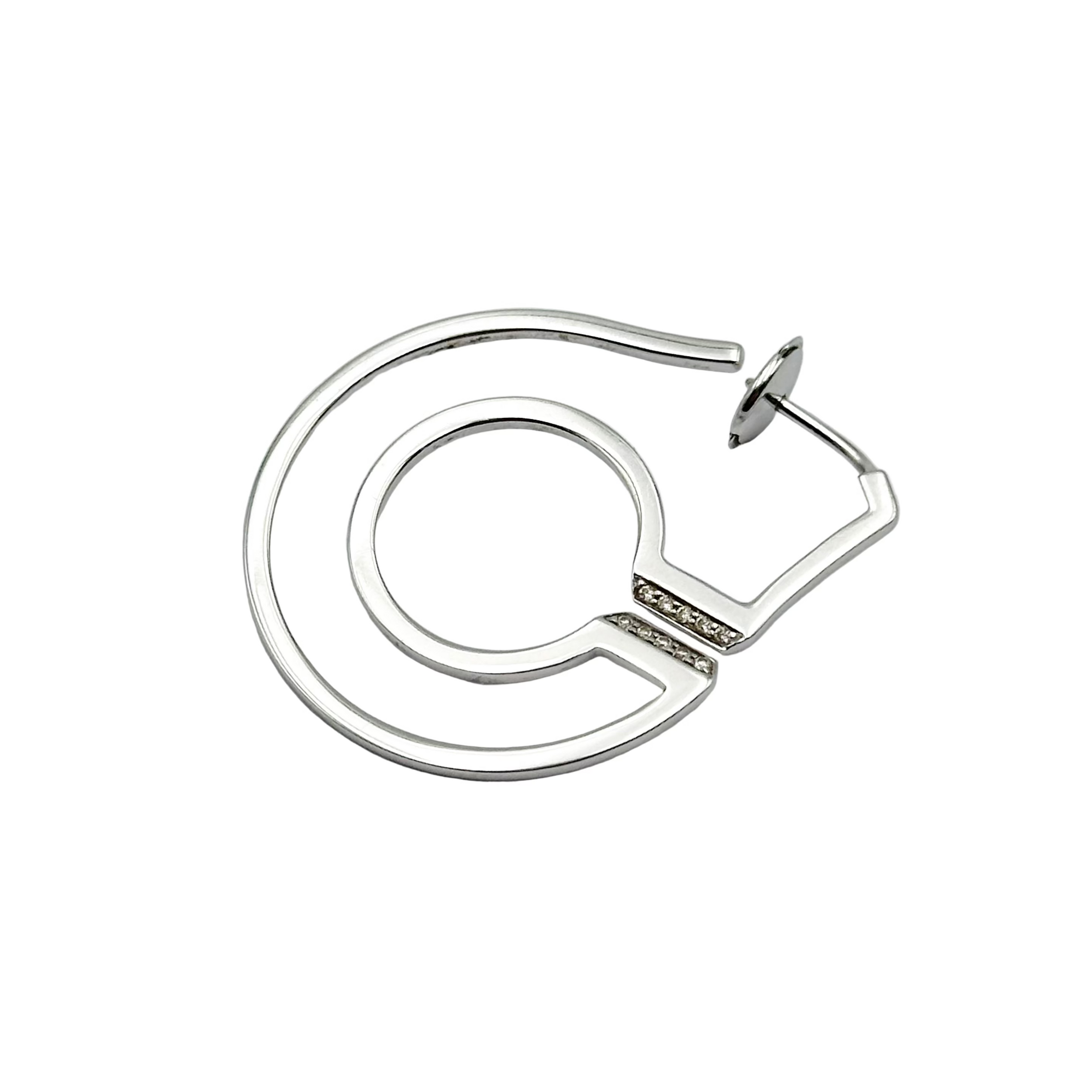 Boucles d'oreilles Créoles DINH VAN Menottes en or blanc et diamants