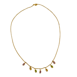 Yellow gold chain necklace with fine stones