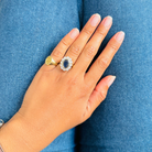 Bague Marguerite en or jaune, saphir et diamant