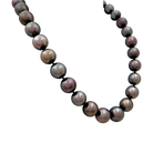 Collier perles de Tahiti, or blanc, diamants.