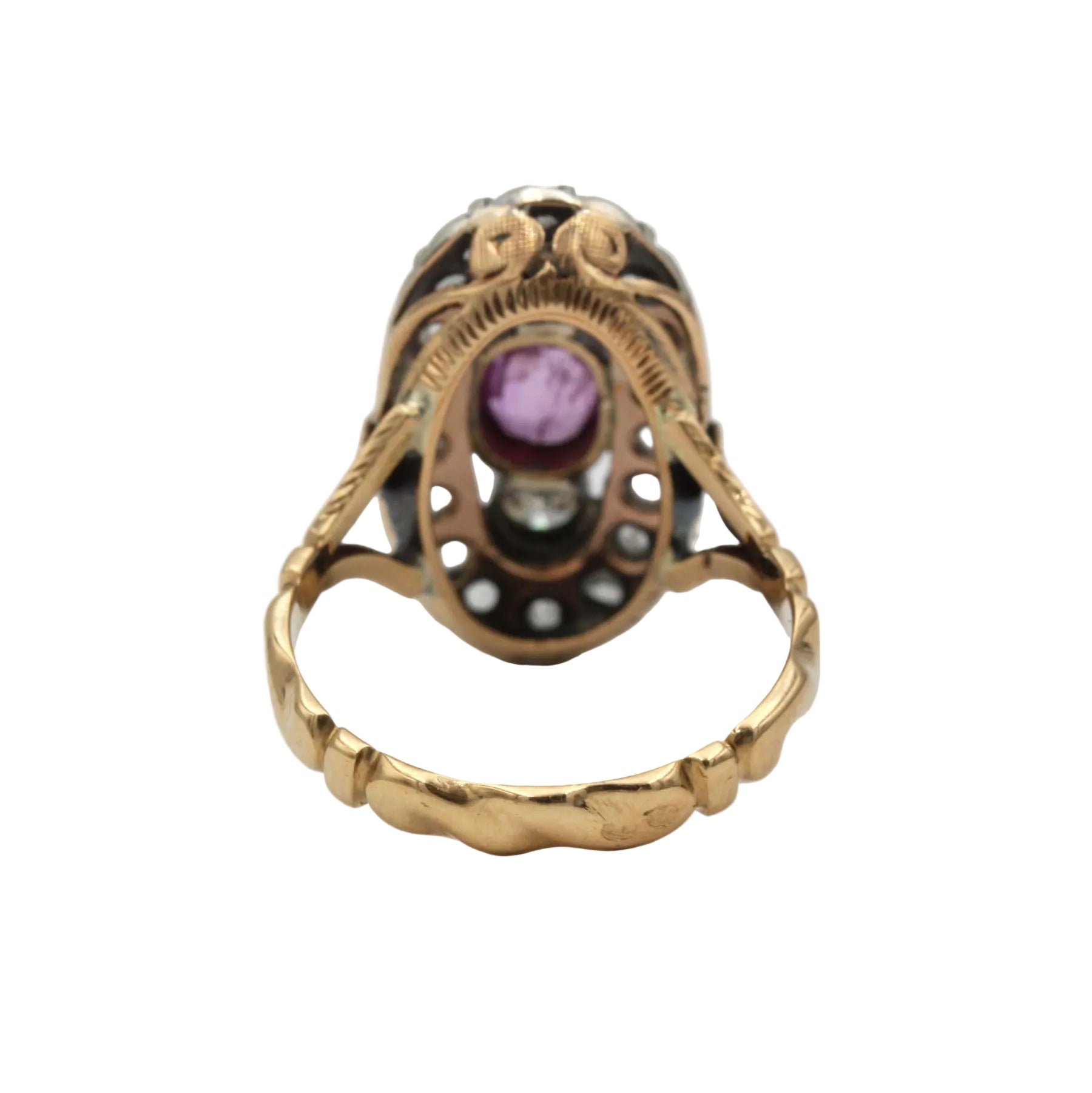 Bague en or jaune, saphir et diamants