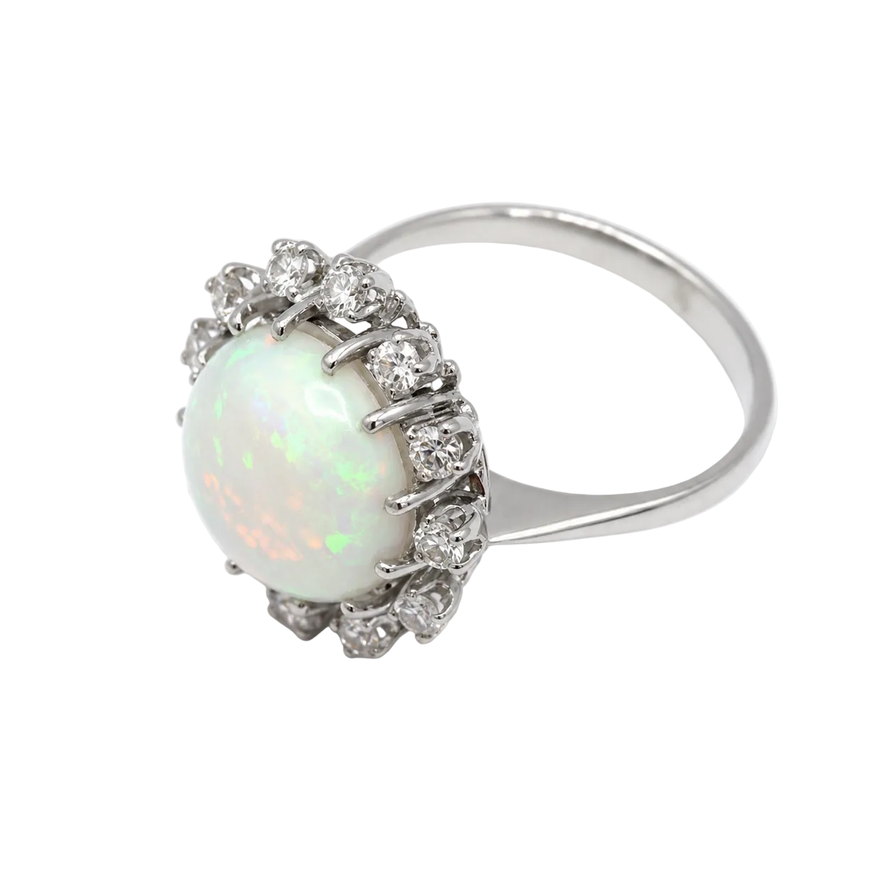Entourage Ring in white gold, Opal, and Diamonds