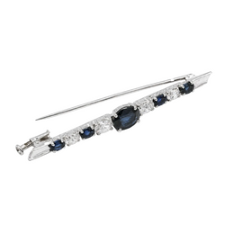 Brooch made of white gold, sapphires, and diamonds