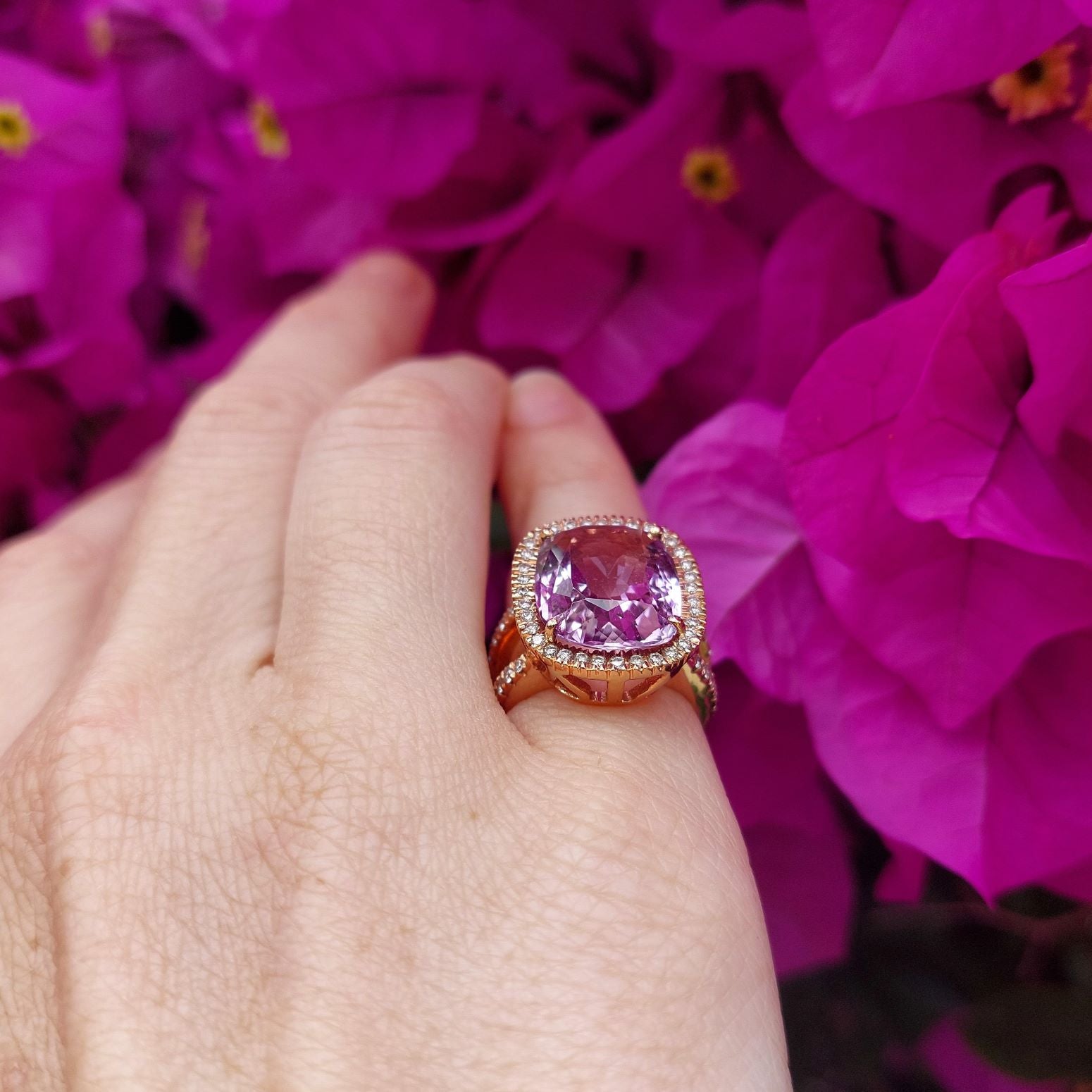 Entourage Ring in Rose gold, Amethyst and Diamonds