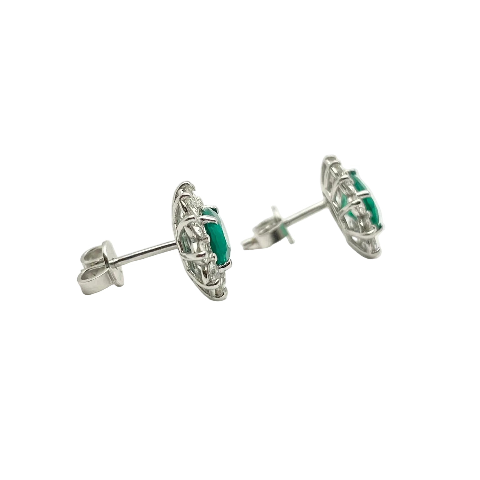 White Gold Earrings with Emeralds and Diamonds
