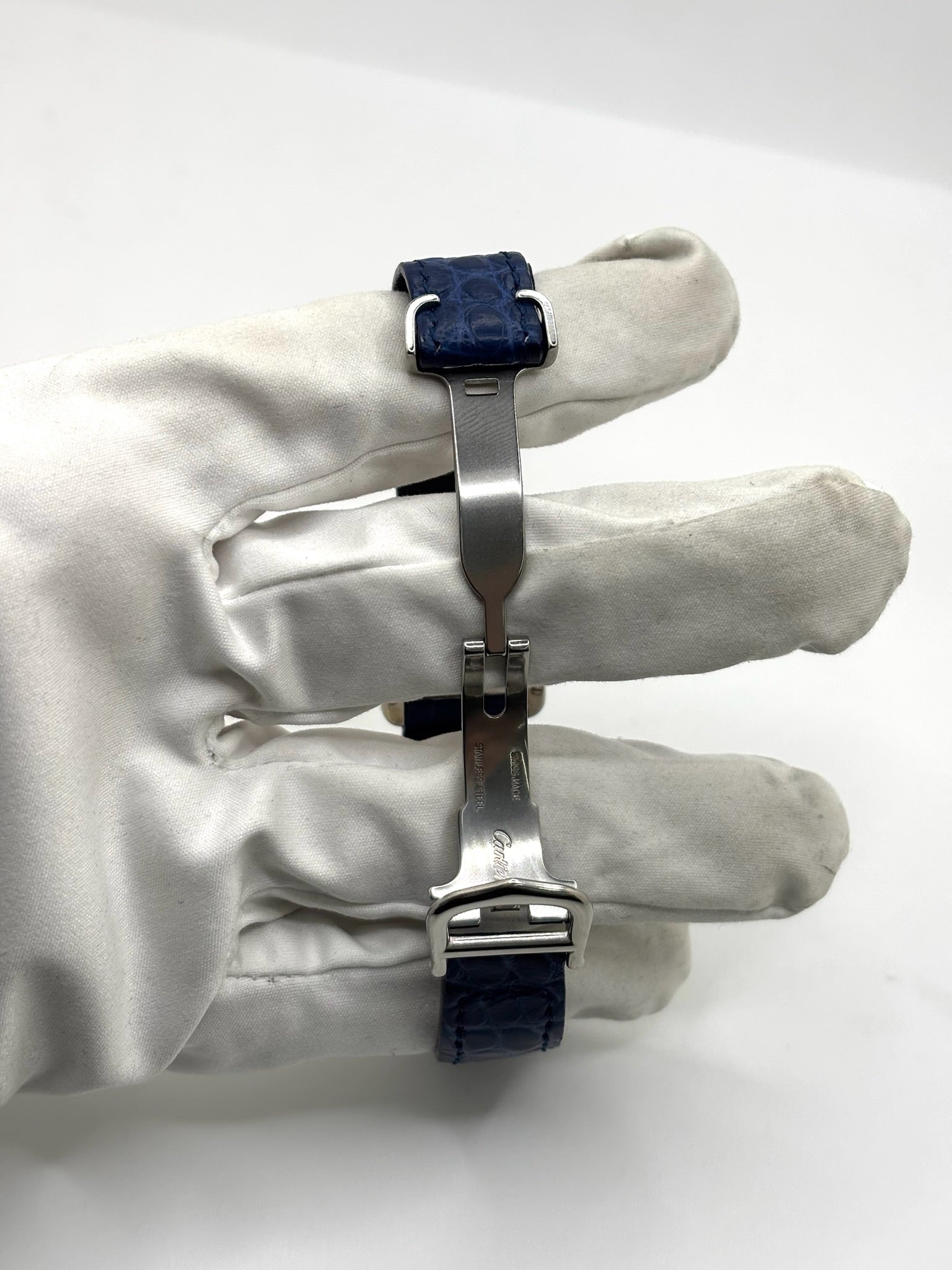 CARTIER Tank Must Watch in Silver