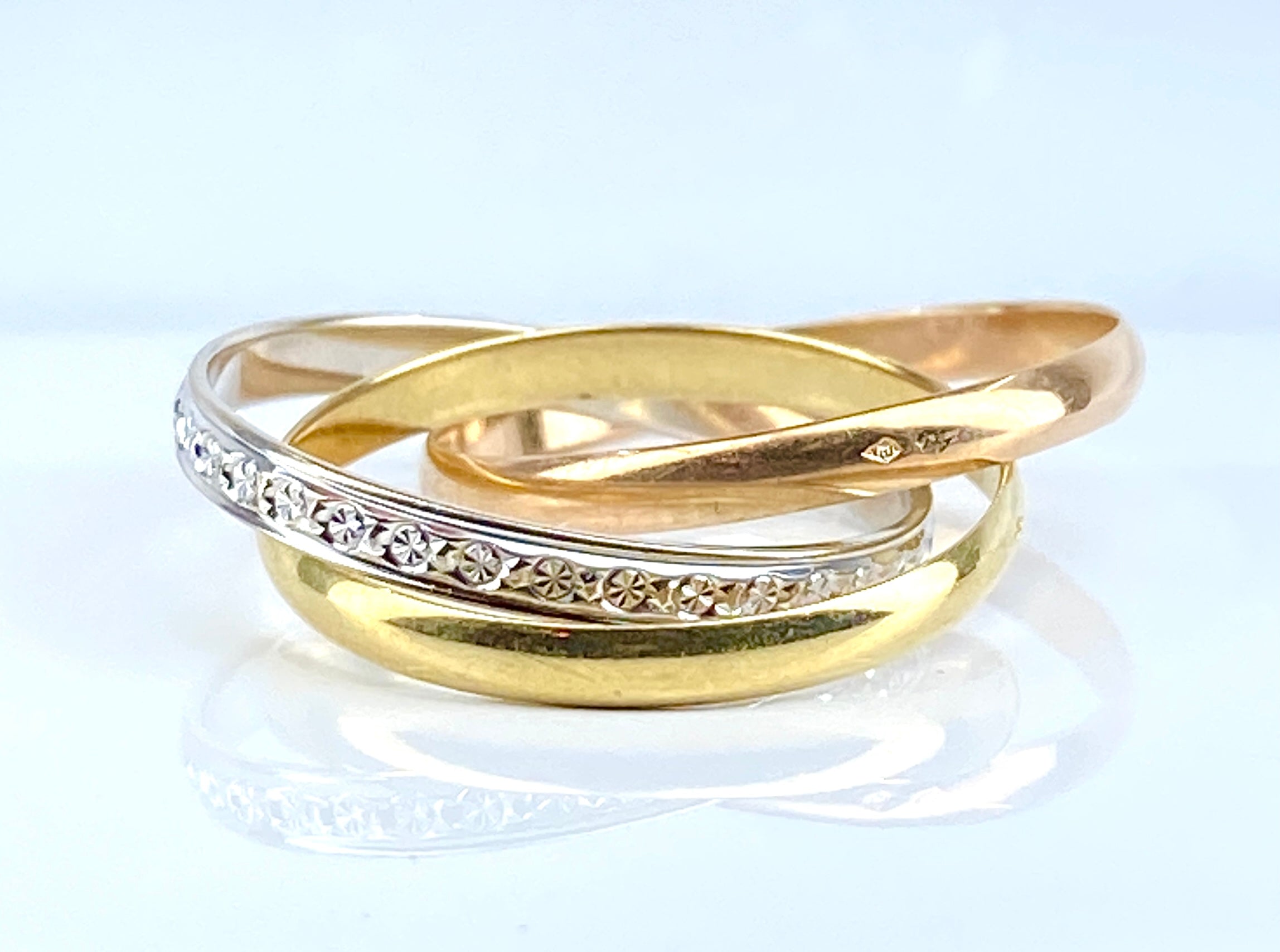 Bague en ors de couleurs