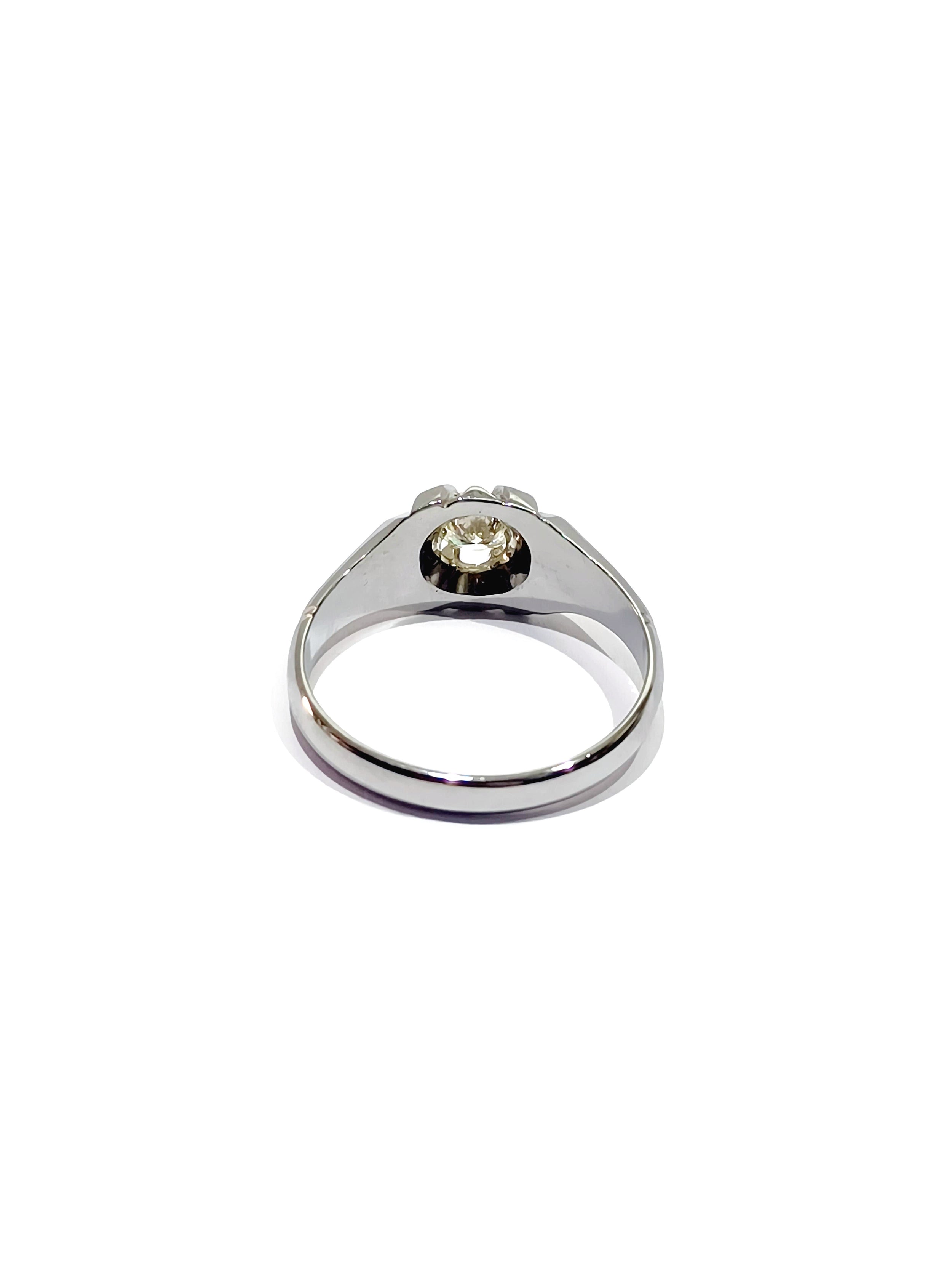 Bague Solitaire en or blanc et diamants
