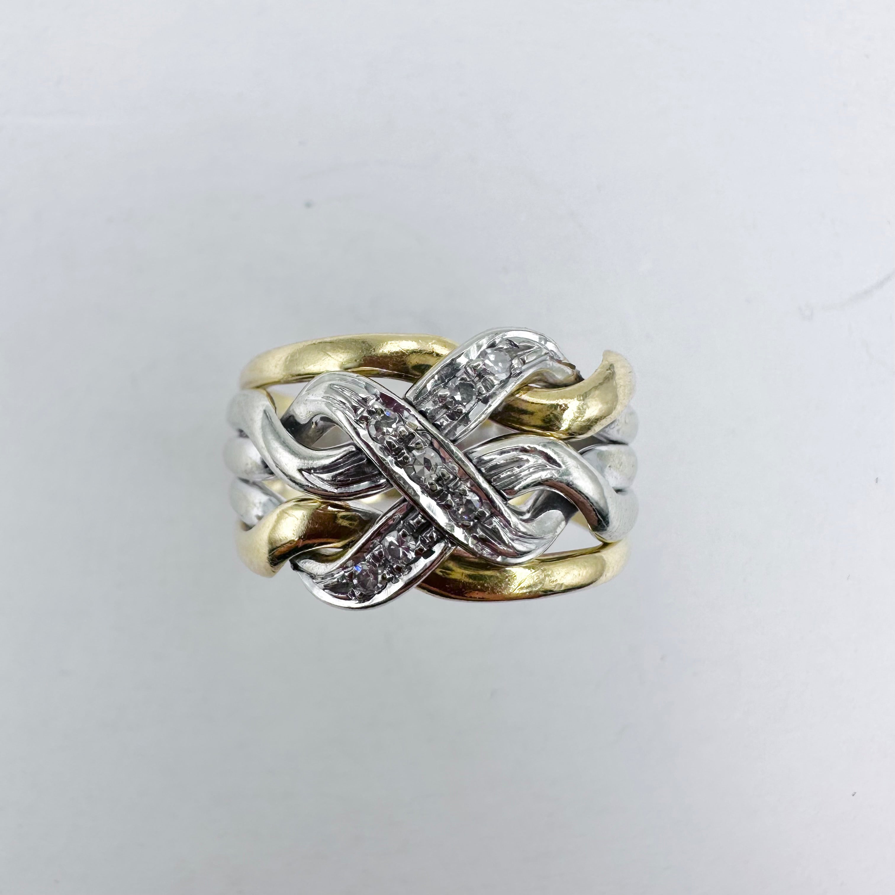 Bandeau Ring in Yellow gold, White gold, and Diamonds