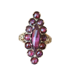Bague Marquise en or rose et grenats