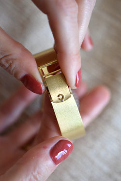 CHOPARD watch, Ref. 810, 18-carat yellow gold and diamonds, solid gold integrated bracelet, circa 1980.
