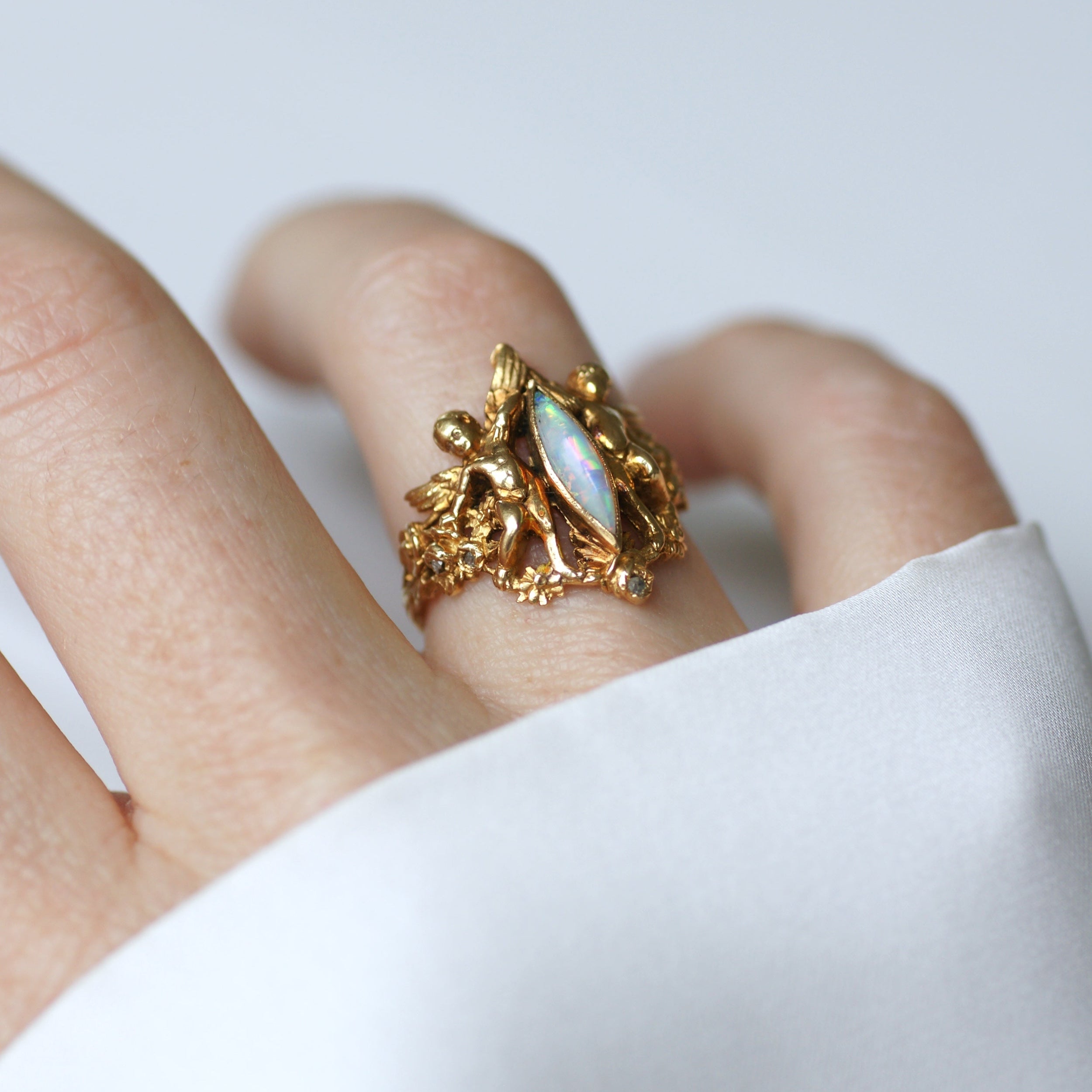 Vintage Angel Ring with Opal and Diamonds in Yellow Gold