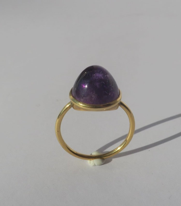 Bague Cocktail en or jaune et améthyste