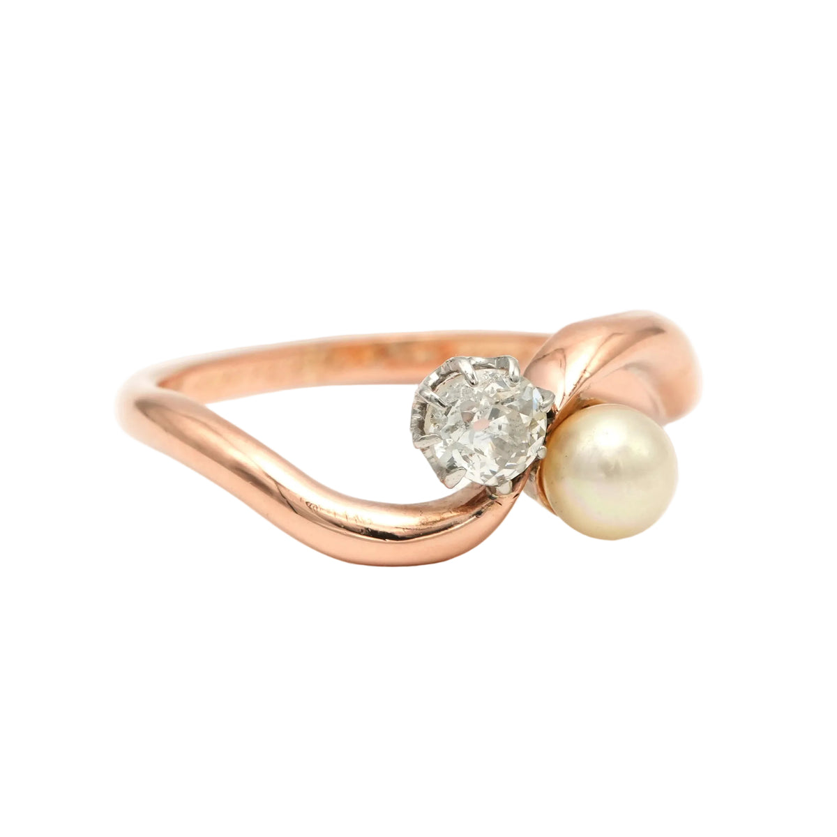 "Toi & Moi" Ring in Rose gold, Pearl, and Diamond