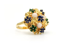 Cocktail Ring in Yellow Gold, Enamel, and Coral