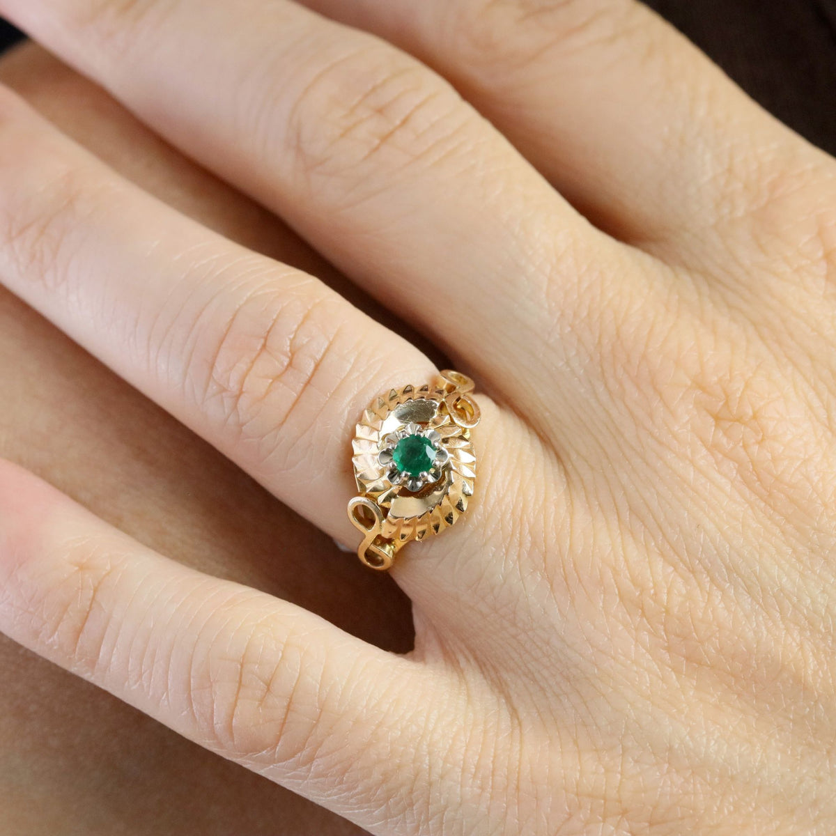 Rose gold and Emerald Ring