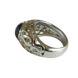 "Dôme" Ring in White Gold, Sapphire, and Diamonds