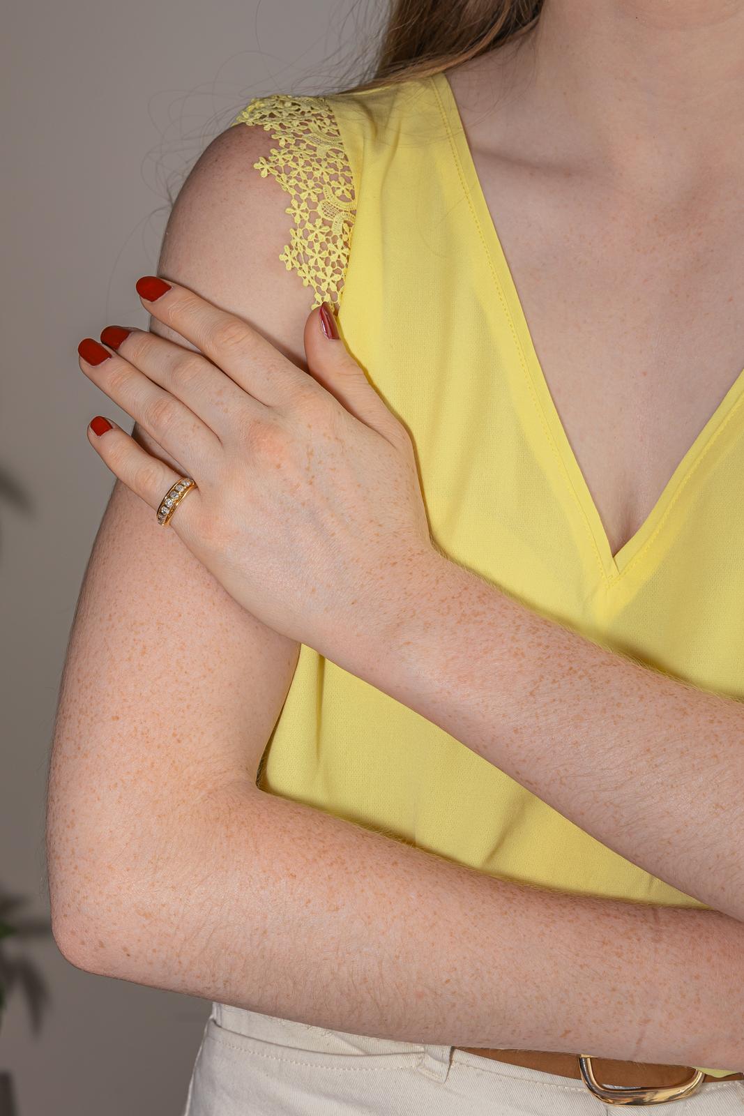 Bague Demi-alliance  Or jaune Diamant