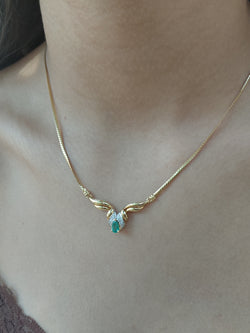 Yellow gold, Emerald, and Diamonds Necklace