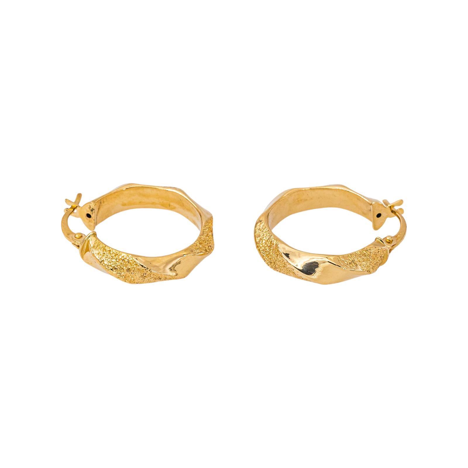 Yellow gold Hoop earrings