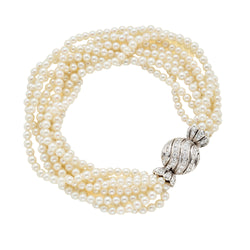White gold bracelet with pearls and diamonds