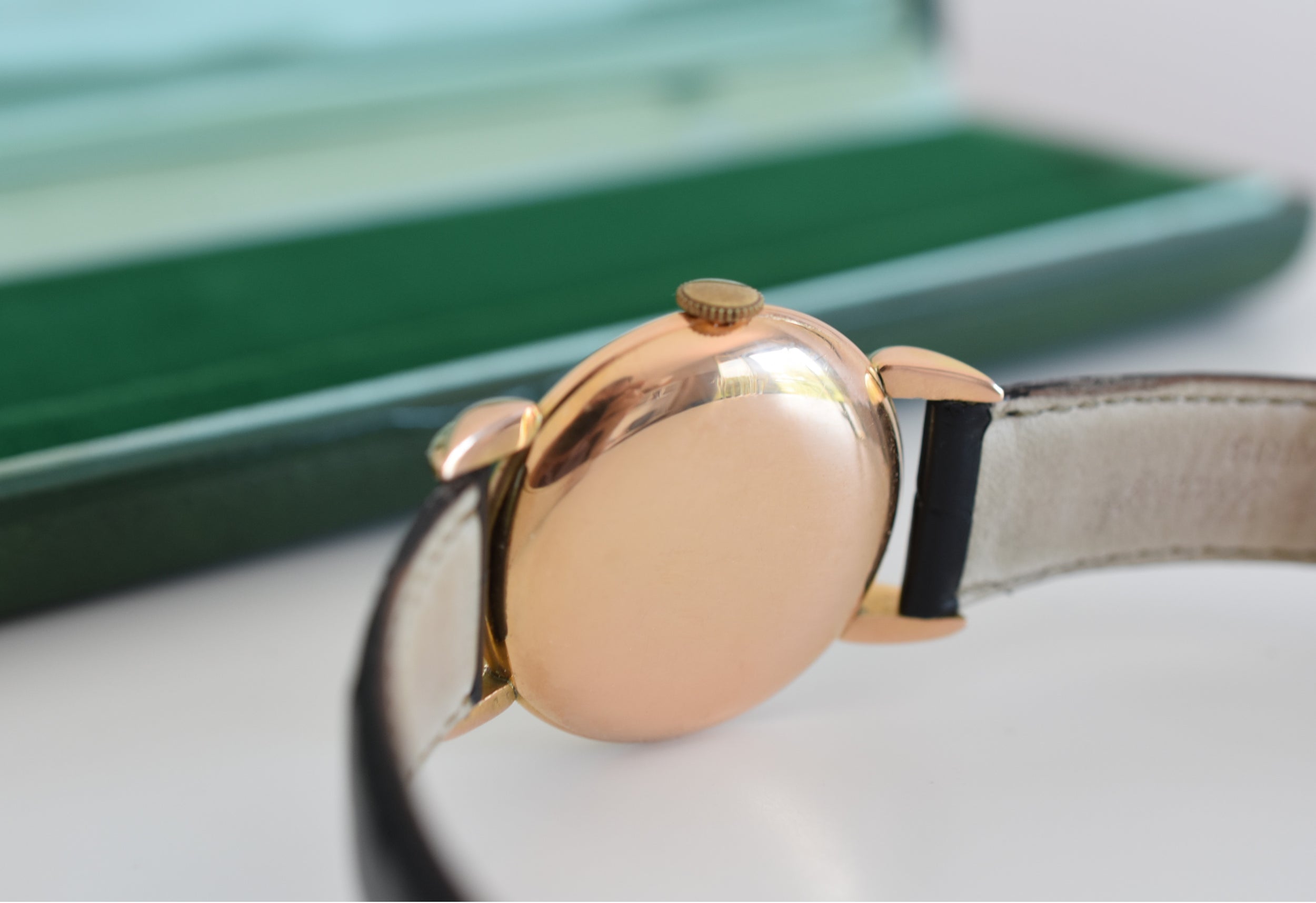ROLEX "Chronometer" watch in rose gold, steel, and leather