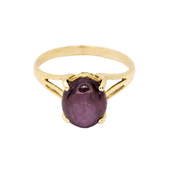 Yellow Gold Solitaire Ring with Sapphire