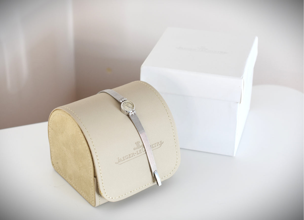 JAEGER-LECOULTRE Watch in White gold and Diamonds