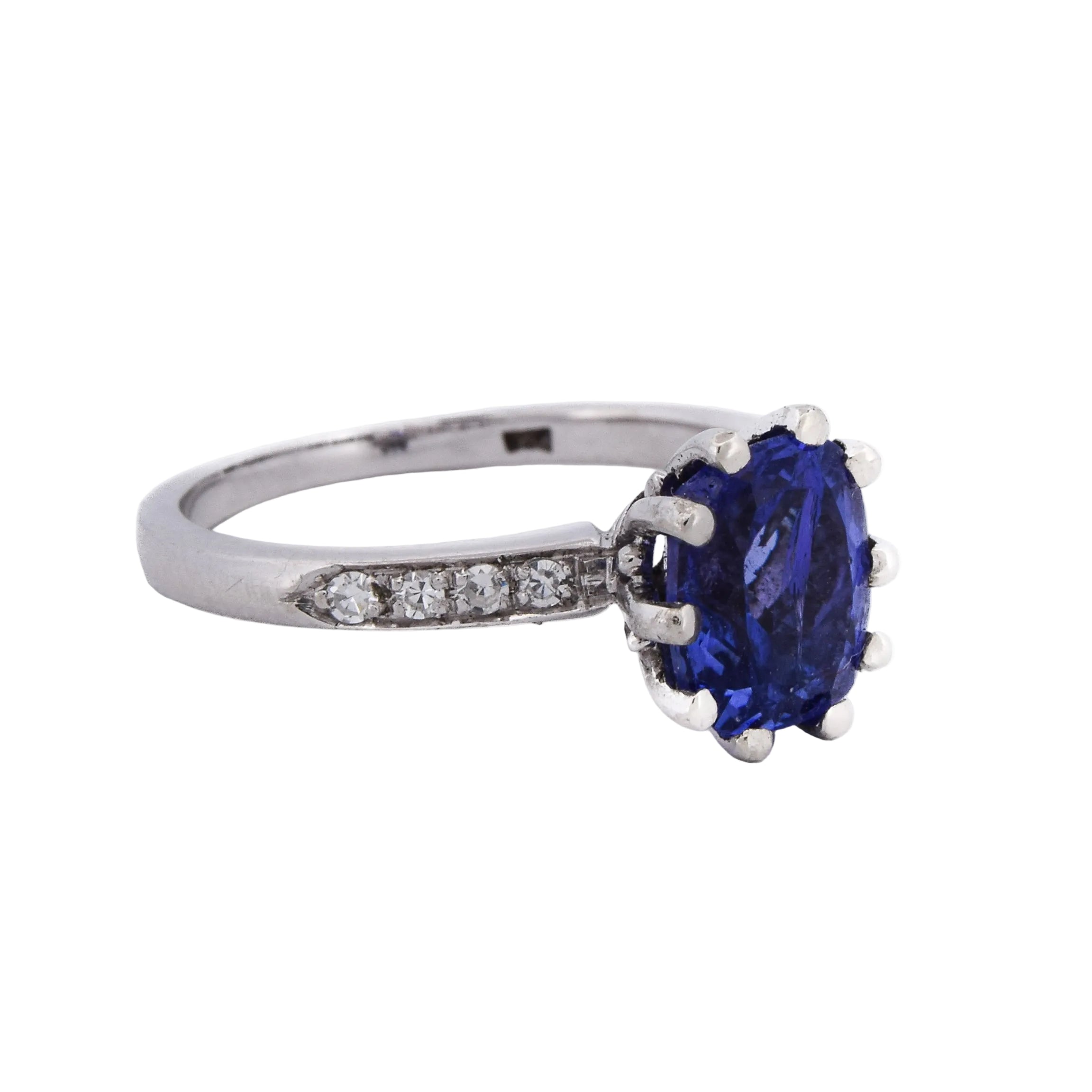 Solitaire Ring in White gold, Tanzanite and Diamonds
