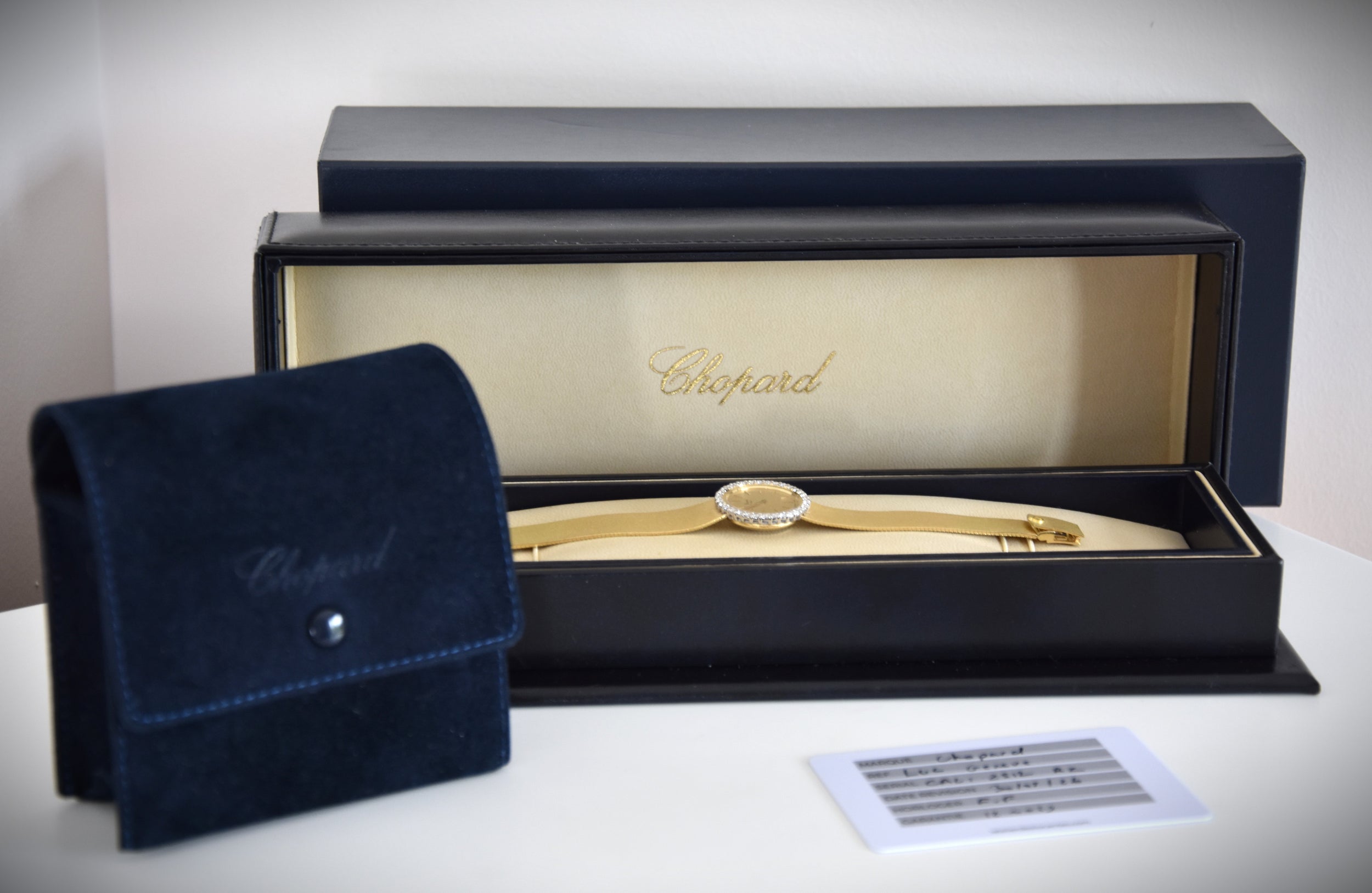 CHOPARD watch, Ref. 810, 18-carat yellow gold and diamonds, solid gold integrated bracelet, circa 1980.