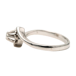 White Gold Solitaire Ring with Diamond