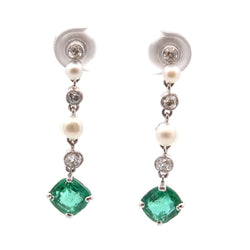 Boucles d'oreilles Pendantes en or blanc, platine, émeraudes, perles et diamants