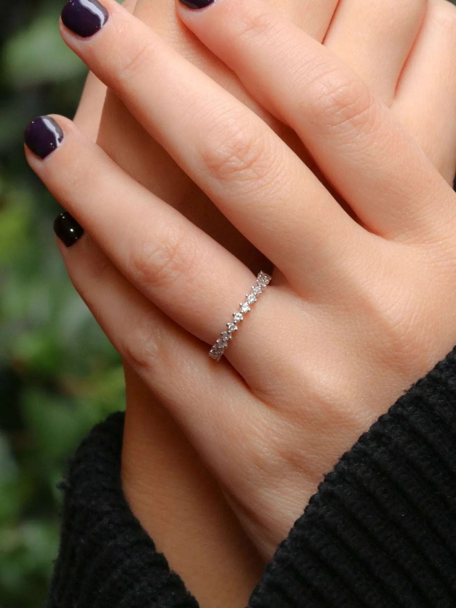 Alliance américaine en or blanc et diamants 0,5 ct - Castafiore