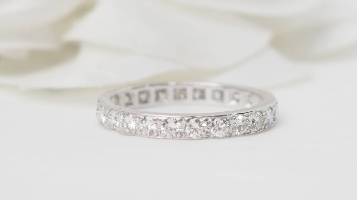 Alliance américaine en or blanc et diamants 0,90ct - Castafiore