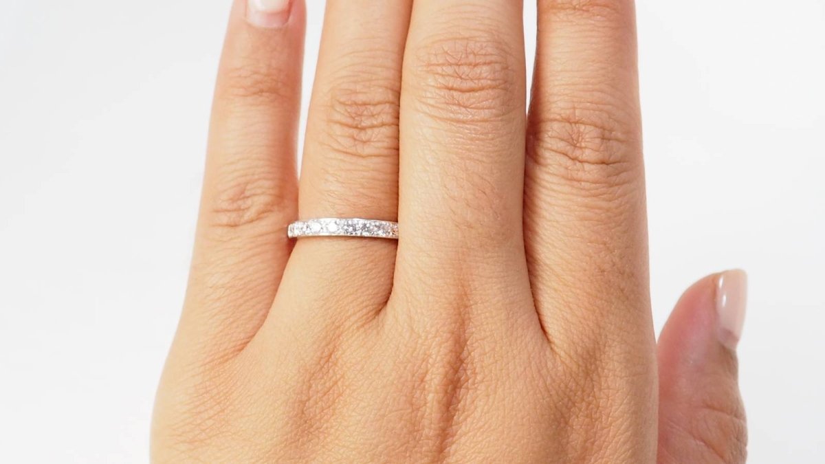 Alliance américaine en or blanc et diamants 0,90ct - Castafiore